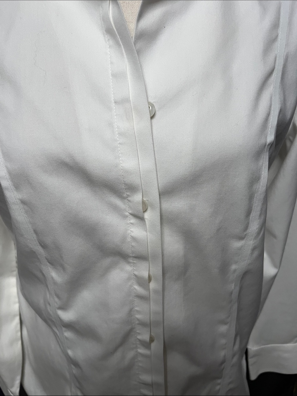 Chico's White Tailored Long-Sleeve Button-Down Shirt - Picture 2 of 5